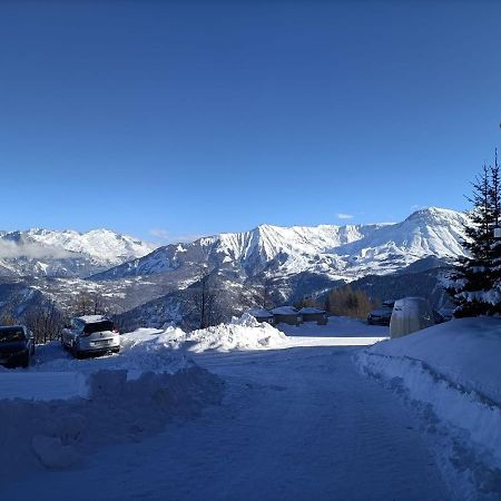 Apt 2 Chambres Calme Vue vallée 500m des pistes Le Corbier Esterno foto