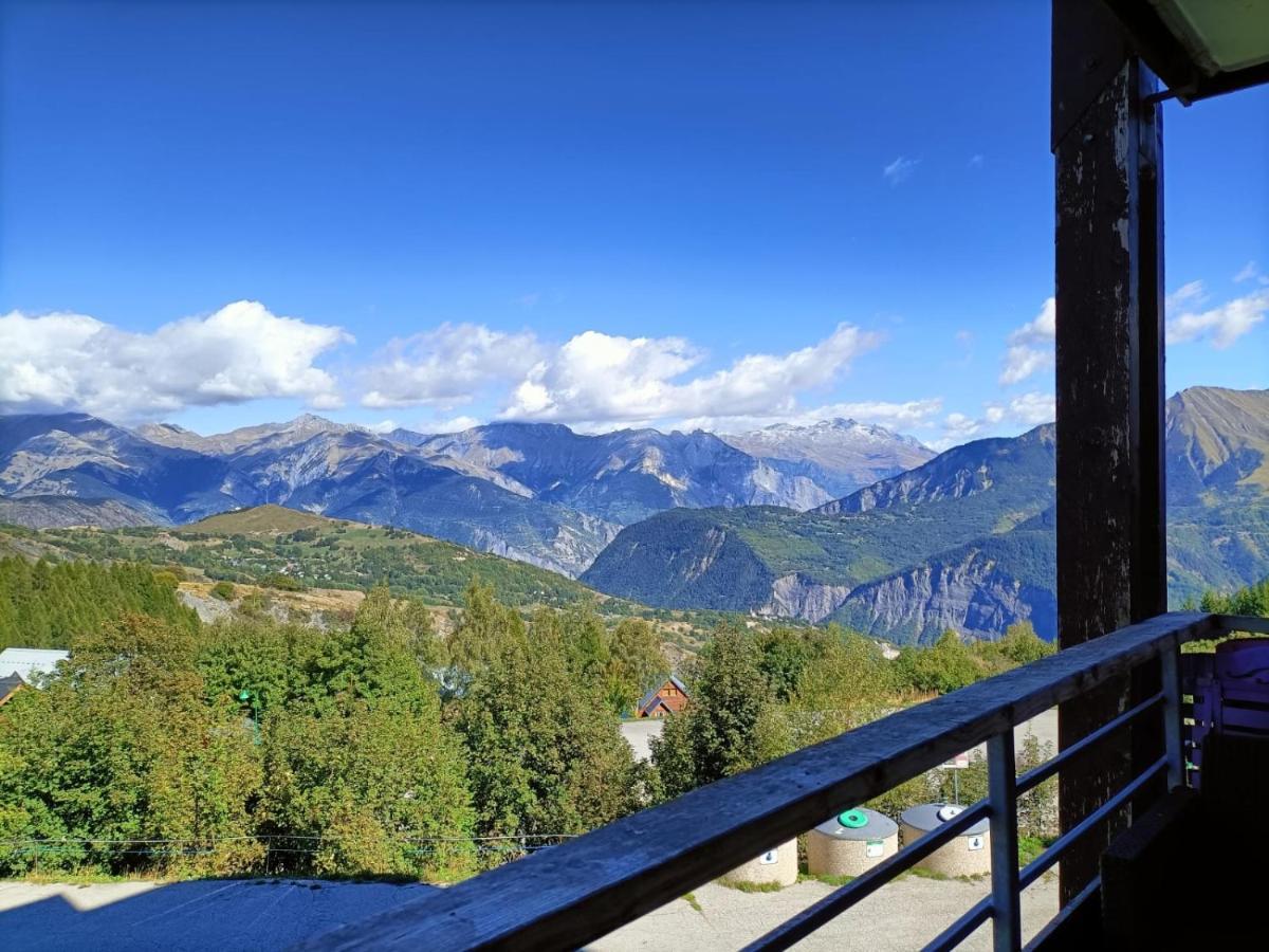 Apt 2 Chambres Calme Vue vallée 500m des pistes Le Corbier Esterno foto
