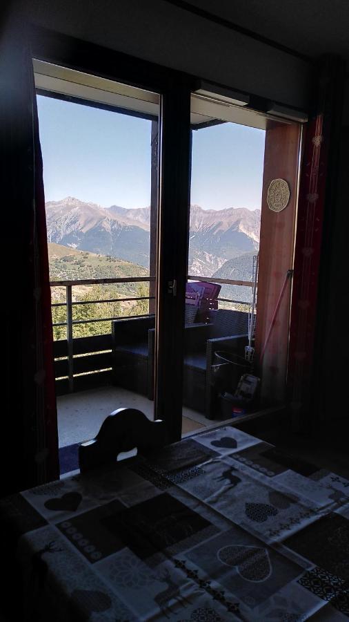 Apt 2 Chambres Calme Vue vallée 500m des pistes Le Corbier Esterno foto